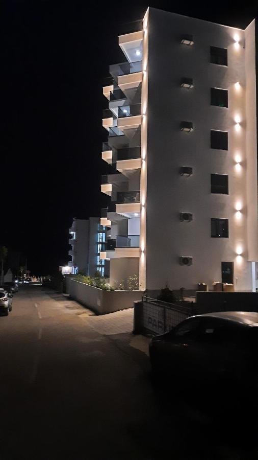 Apartment Beach D&A Бар Екстер'єр фото